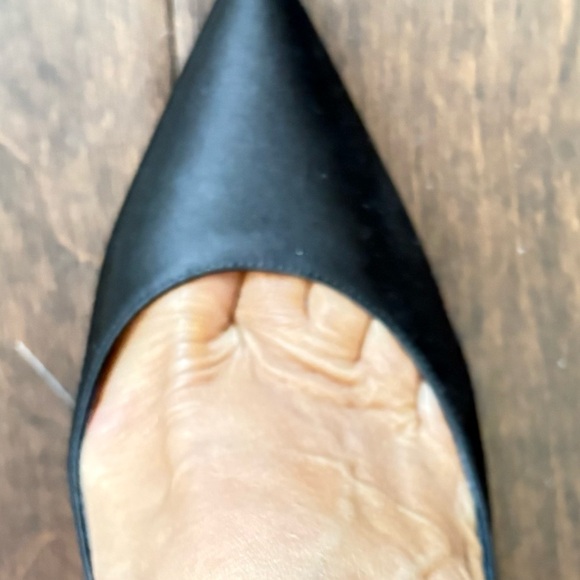 New Saint Laurent Paris Zoe‎ Chain Black Satin Pump  SIZE 36.5 - Picture 10 of 11
